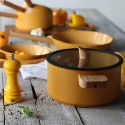 Faitout Ector Induction Aluminium Revêtu 24 Cm Jaune -Cuisine À Domicile 108008 3 1 Faitout Ector induction aluminium revetu 24 cm jaune Ogo