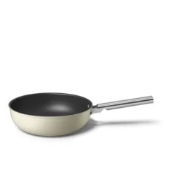 Smeg Wok Aluminium Antiadhésif 30 Cm Crème Mat -Cuisine À Domicile 116001 3 2 Wok aluminium antiadhesif 30 cm creme mat Smeg