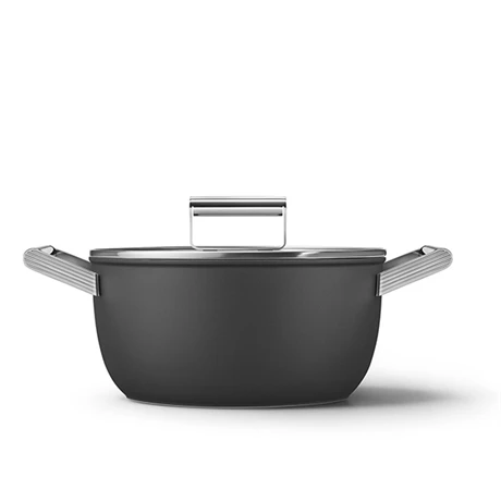 Smeg Faitout Bas Aluminium Antiadhésif 24 Cm Noir Mat Avec Couvercle En Verre Trempé 2 Smeg Faitout Bas Aluminium Antiadhésif 24 Cm Noir Mat Avec Couvercle En Verre Trempé – Image 2