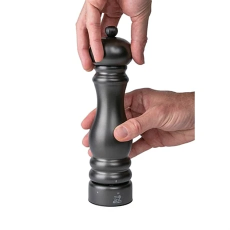 Peugeot Moulin à Sel Paris Chef Carbone 22 Cm 2 Peugeot Moulin à Sel Paris Chef Carbone 22 Cm – Image 2