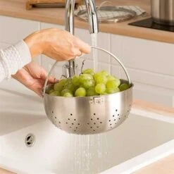 Faitout Inox 24 Cm Avec Panier Passoire Rotatif Et Couvercle En Verre 6,7 L -Cuisine À Domicile 273095 2 4 Faitout inox 24 cm avec panier passoire rotatif et couvercle en verre 6 7 L Mathon