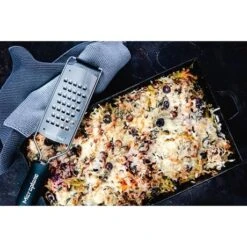 Microplane Râpe à Fromage Extra Grossier Gourmet Noire 8 Microplane Râpe à Fromage Extra Grossier Gourmet Noire -Cuisine À Domicile 478015 3 1 Rape a fromage Extra grossier Gourmet noire Microplane