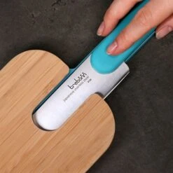 Planche à Découper Avec Couteau à Charcuterie Intégré -Cuisine À Domicile 481011 4 1 Planche a decouper avec couteau a charcuterie integre Trebonn