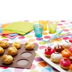 Lot 2 Flexi'plaques Silicone 8 éclairs Et 12 Choux -Cuisine À Domicile 519056 2 2 Lot 2 Flexi plaques silicone 8 eclairs et 12 choux Mathon