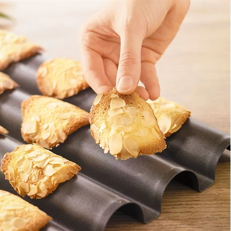 Plaque à Tuiles Acier Revêtu Anti-adhérent 1 Plaque à Tuiles Acier Revêtu Anti-adhérent