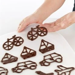 Lekue Kit Décomat Kids - Décoration En Chocolat Pour Enfants 7 Lekue Kit Décomat Kids - Décoration En Chocolat Pour Enfants -Cuisine À Domicile 56118 2 2 Kit Decomat Kids Decoration en chocolat pour enfants Lekue