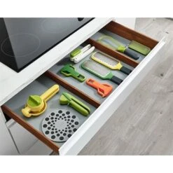 Joseph Joseph Presse-ail Lame D'essuie-glace CleanForce -Cuisine À Domicile 606037 4 1 Presse ail lame d essuie glace CleanForce Joseph Joseph