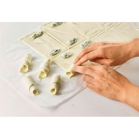 Set De 3 Roulettes Apéritif Feuilletés Et Mini Croissants 2 Set De 3 Roulettes Apéritif Feuilletés Et Mini Croissants – Image 2