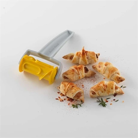 Roulette Découpe Pâte Pour Croissant 1 Roulette Découpe Pâte Pour Croissant