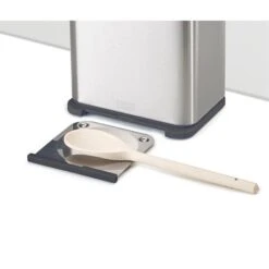 Joseph Joseph Pot à Ustensiles Et Couteaux En Inox Surface -Cuisine À Domicile 670152 2 2 Pot a ustensiles et couteaux en inox Surface Joseph Joseph